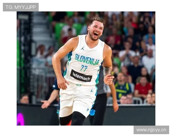 东契奇火力全开脾气成隐患